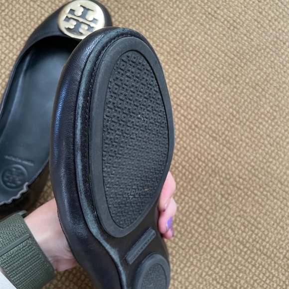 Tory Burch Minnie black leather logo flats - Picture 3 of 4
